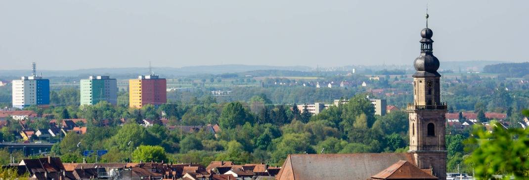 Panoramablick über Erlangen und Umgebung.